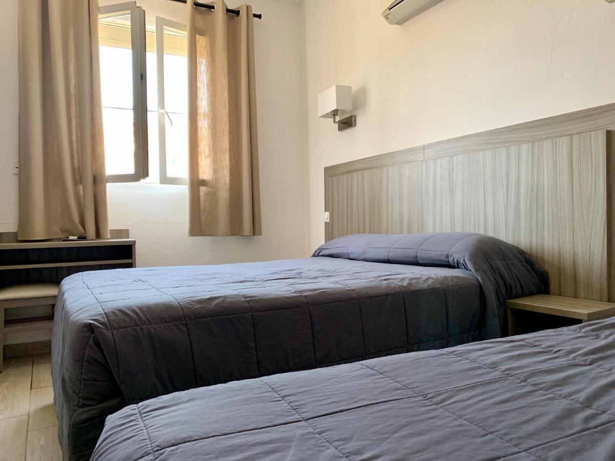 Hotel Les Palmiers En Camargue Saintes-Maries-de-la-Mer Bagian luar foto