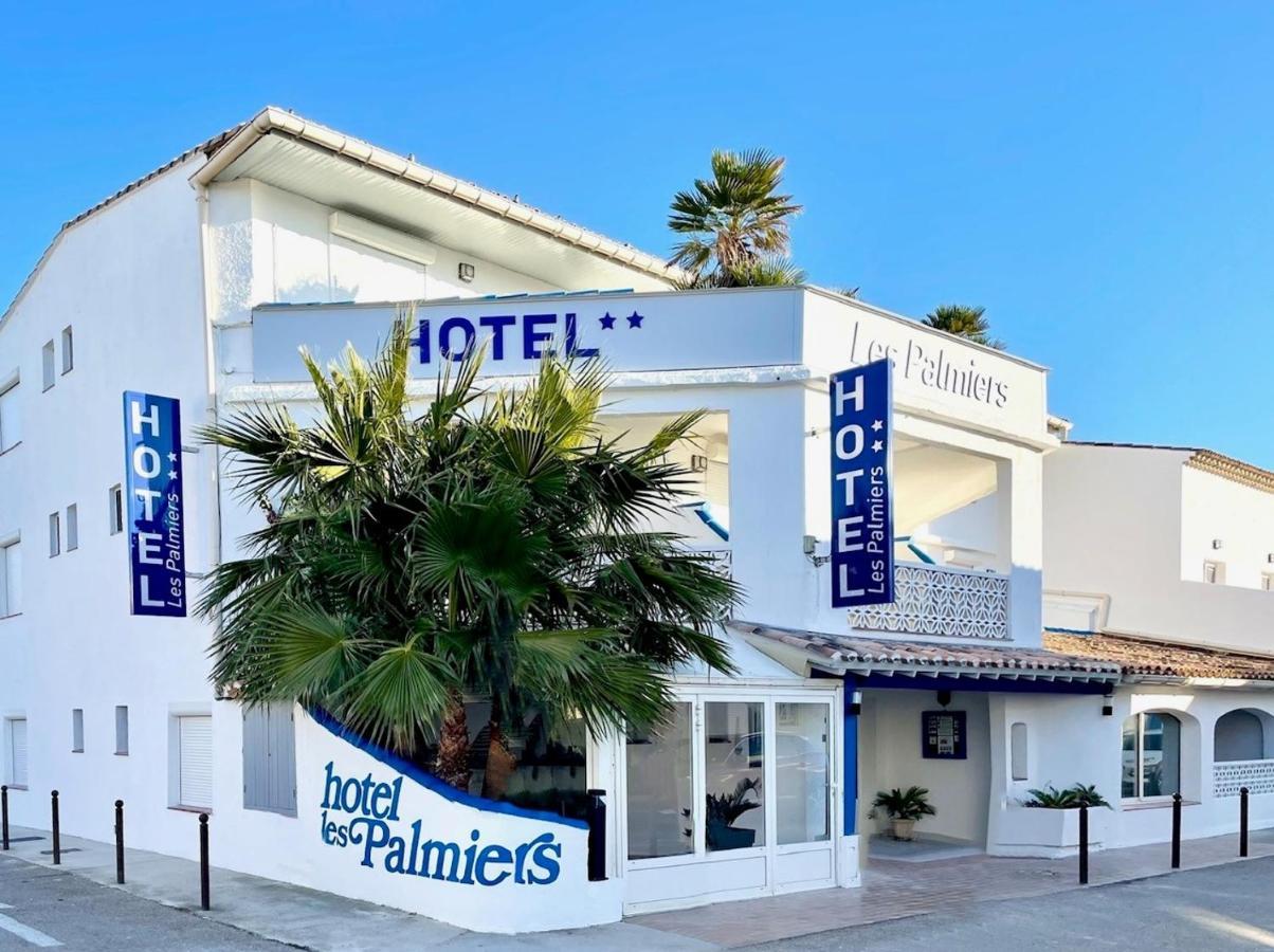 Hotel Les Palmiers En Camargue Saintes-Maries-de-la-Mer Bagian luar foto