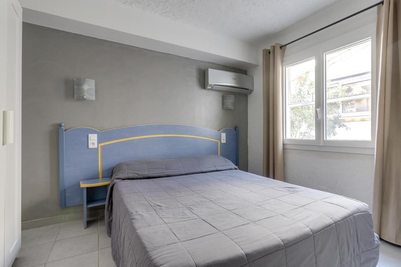 Hotel Les Palmiers En Camargue Saintes-Maries-de-la-Mer Bagian luar foto
